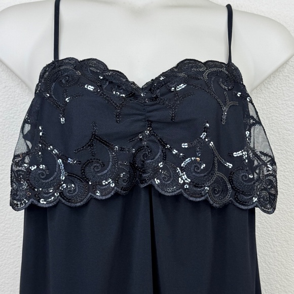 ❈ Lane Bryant Womens Black Lace Sequin Adjustable Straps Camisole Tank Top 14 16 - Picture 2 of 8